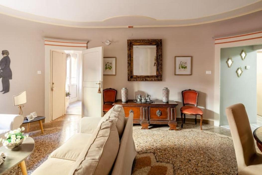 Realkasa Clavature Apartment, Bologna